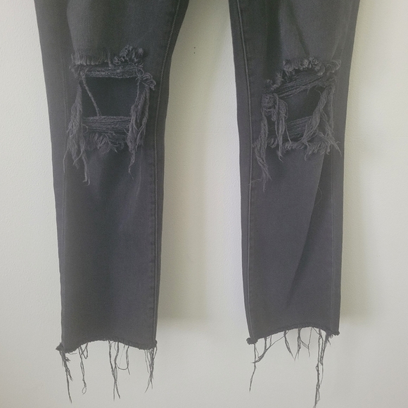 L'agence Audrina Straight Leg crop Jean in Vintage Black Worn Destruct Size 28 - Picture 7 of 16